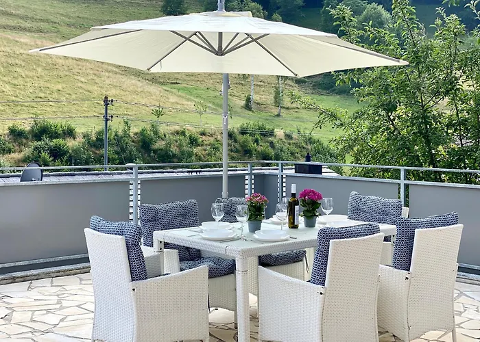 アパート *schwarzwald-apartment 1° * エルツァッハ